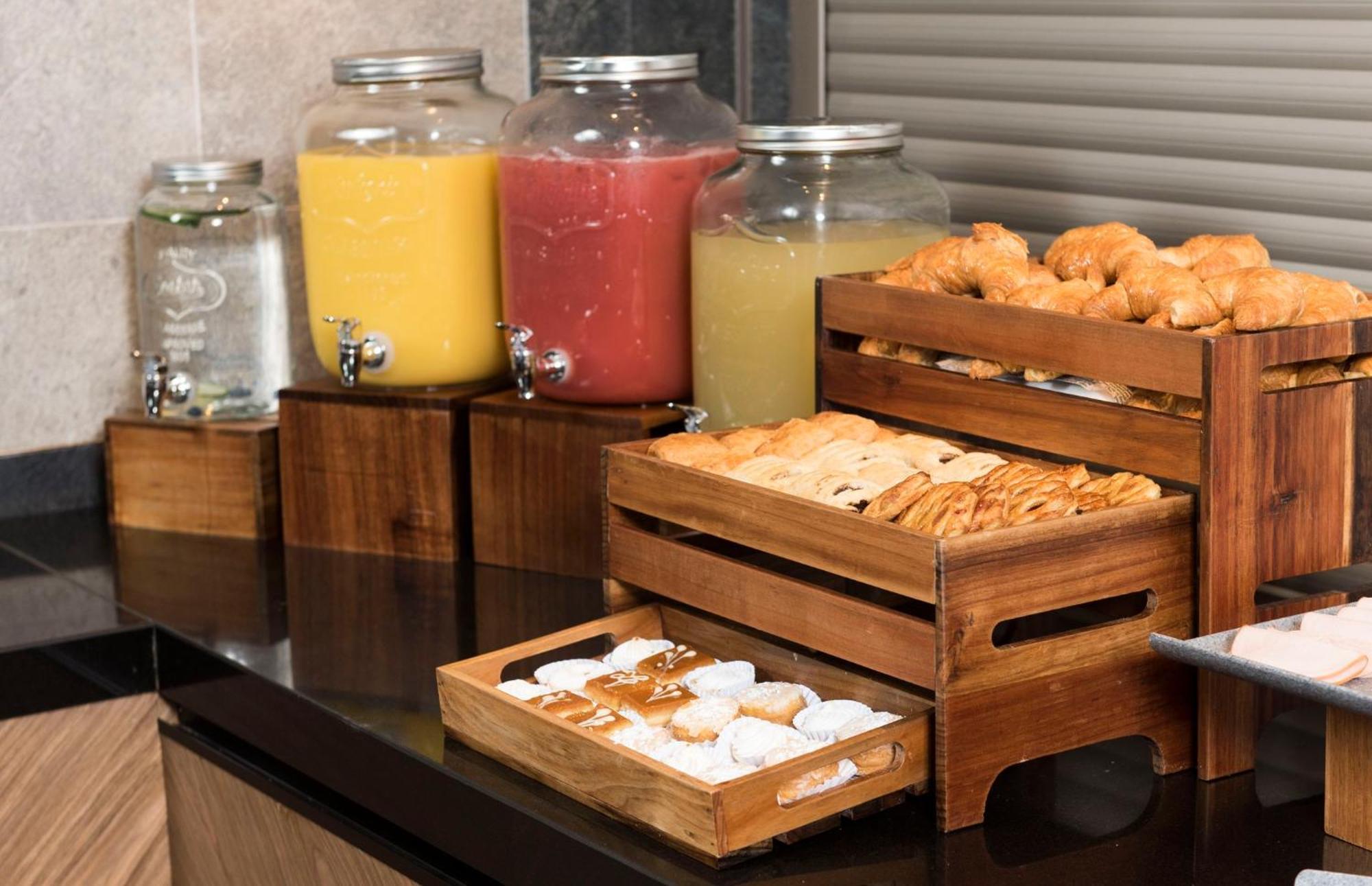 Holiday Inn Express - Concepcion By Ihg Екстер'єр фото